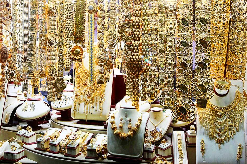 Witryna sklepowa na Złotym Rynku w Dubaju - Gold Souk Dubai